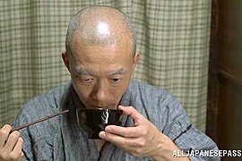 Mako Oda alluring hot mature babe gives head - free porn video