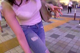 An innocent young wife with a cute smile sweats on the bed (18+) - free porn video