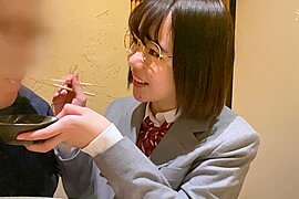 巨乳メガネなHカップ美女がセルフ乳舐めで感じまくりｗ - free porn video
