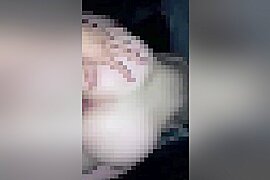 Personal smartphone shooting.In the car, her beautiful ass shakes her hips pleasantly in reverse cowgirl posit.1121 - free porn video