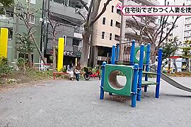 0000316_三十路スレンダーの日本人女性が潮吹きするガン突き人妻NTR素人ナンパ絶頂セックス - free porn video