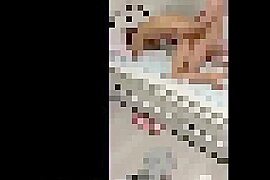 Smartphone personal shooting Is it a spear? A slender JD is violently back fucked → 3P blowjob with an empty m.659 - free porn video