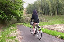Mature Japanese Outdoor Bottomless Bicycle Riding And Sex - free porn video