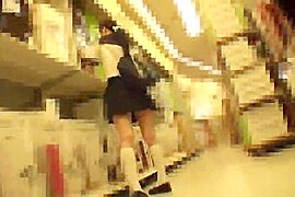 JKパンチラ盗撮 ガチストーカーつきまとい尾行 君を大好きな気持ちの執念のローアングル隠し撮り 君に射精してあげたい 膣内マンコに - free porn video