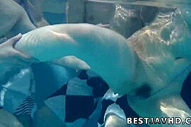 Suzuna Komiya, the naughty Asian bitch, gives the hottest bj by the pool in the hottest JAV! - free porn video