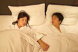 08D2022-A young man who invites a mature woman to a hotel and fucks with a creampie (18+) - free porn video