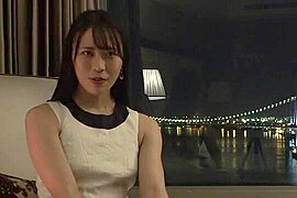大人の色気漂う高身長美女がバックからの立ち手マンで艶やかエクスタシー - free porn video