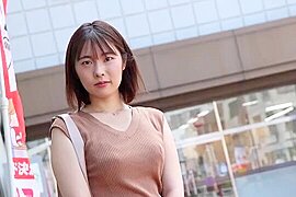 純朴スレンダー美人妻が手マンとクンニ濡れてビッチ感高まるフェラ - free porn video