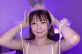 美脚美女が生チンポ希望して手マンで濡れ濡れ淫乱3Pセックス - free porn video