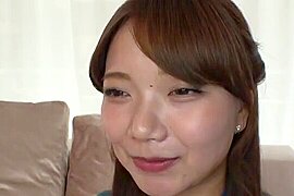 性欲秘めた美人妻が乳首愛撫でピクッと反応して感度を引き出される - free porn video